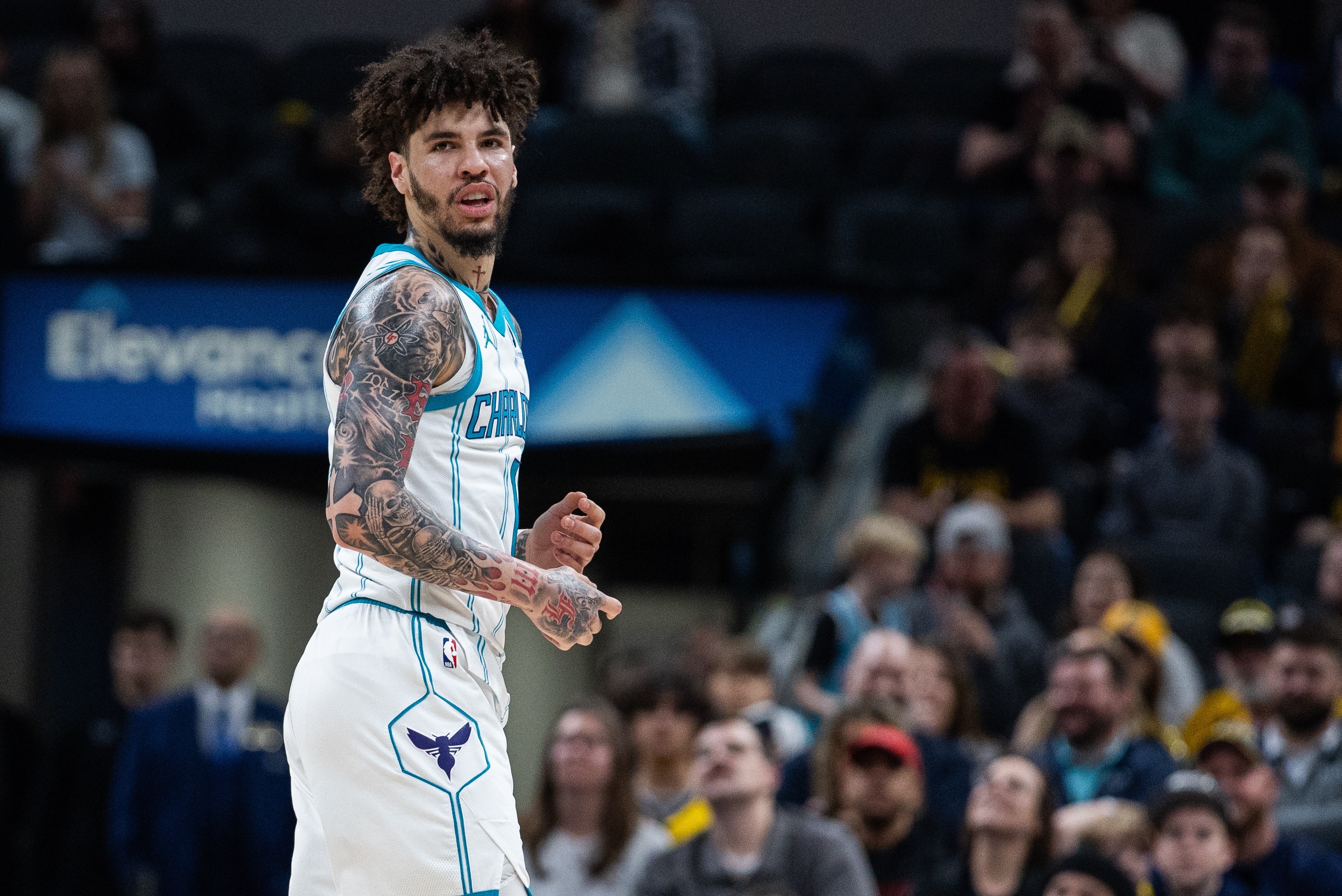 世界杯直播地址-今天不浪今天准！三球首节出战9分钟 7中5&amp;三分4中3砍13分2助