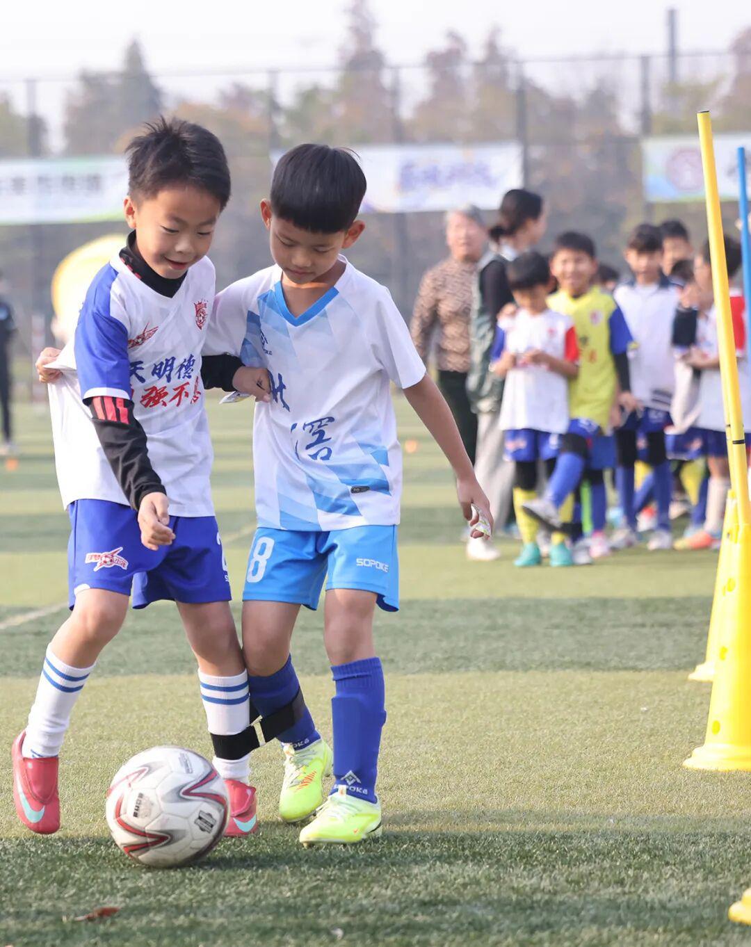 世界杯直播地址-集结出战！顺德“德甲”北滘赛区燃战火，掀全民足球狂欢