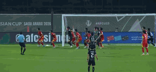 世界杯官方平台-90分钟战报：U23越南2-2韩国，申敏河绝平，阮庭北传射+染红